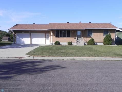 614 15th Avenue N Wahpeton ND 58075