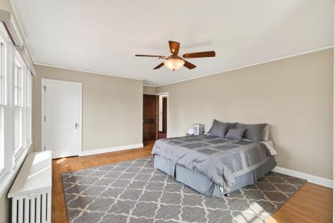 4836 Quail Avenue N Crystal MN 55429