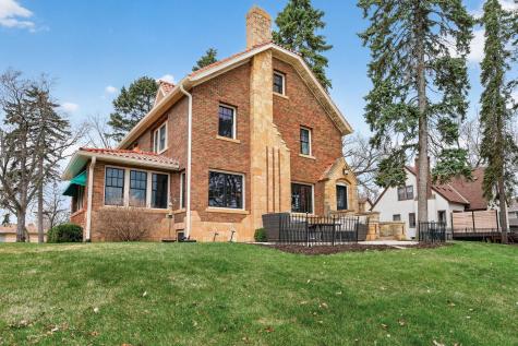 4836 Quail Avenue N Crystal MN 55429