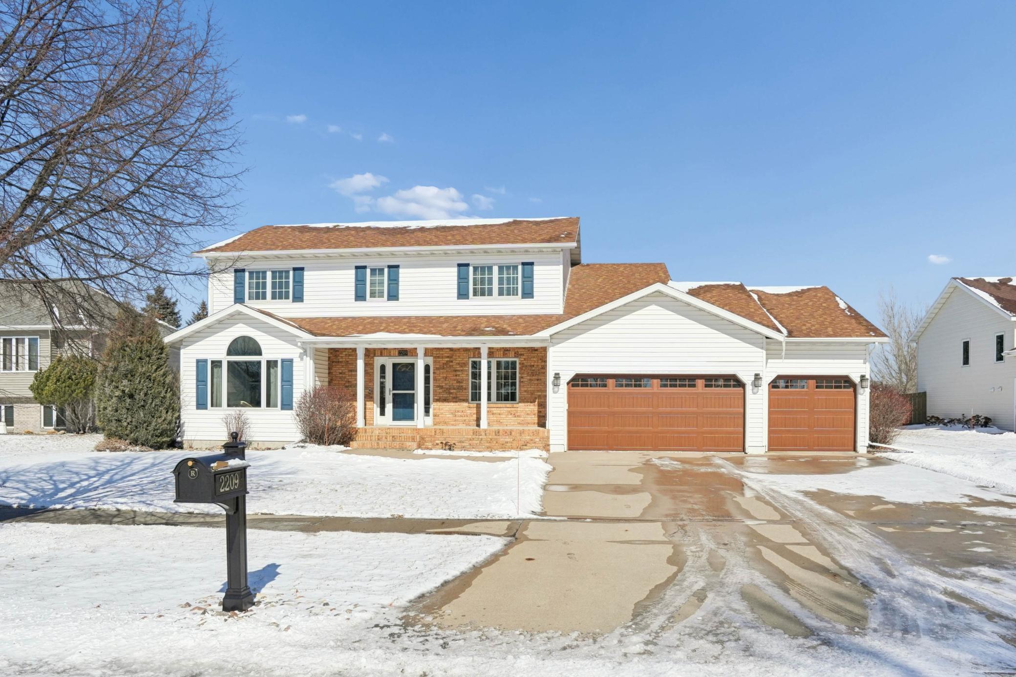 2209 Victoria Rose Drive S Fargo ND 58104