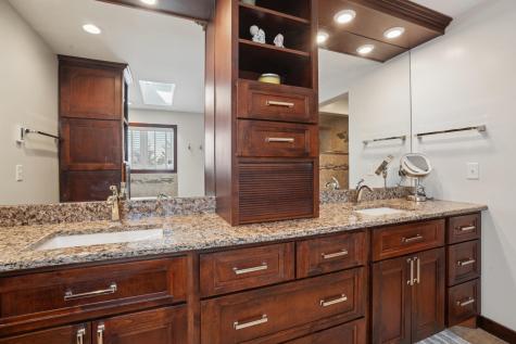 2209 Victoria Rose Drive S Fargo ND 58104