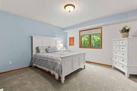 112021 Hidden Creek Place Chaska MN 55318