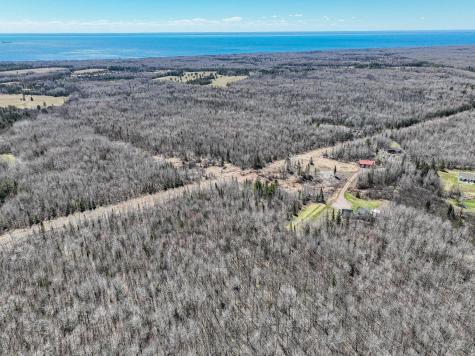 2243 N Star Road Duluth MN 55804