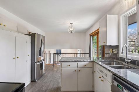 6009 Chapel Drive Edina MN 55439