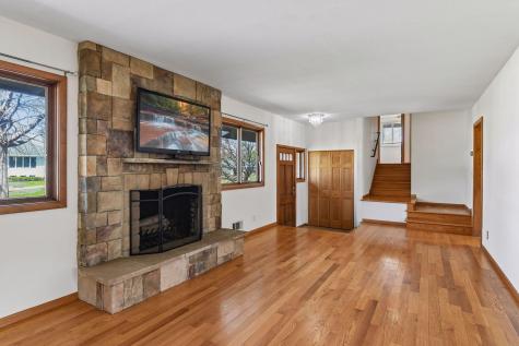 6009 Chapel Drive Edina MN 55439