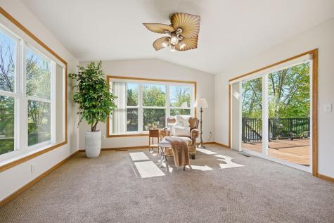 749 Ali Lane Victoria MN 55386
