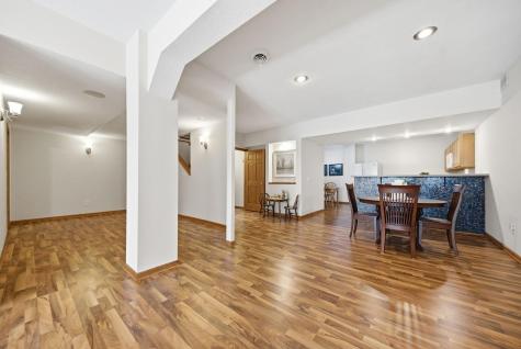 749 Ali Lane Victoria MN 55386