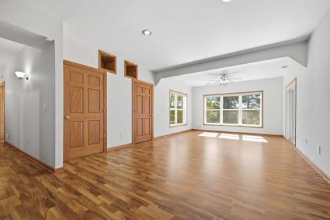 749 Ali Lane Victoria MN 55386