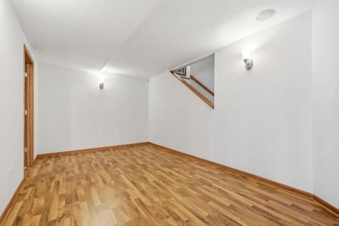 749 Ali Lane Victoria MN 55386