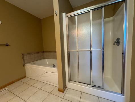 105 Priscilla Court Mankato MN 56001