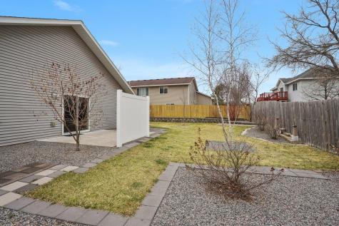1076 244th Avenue NE East Bethel MN 55005