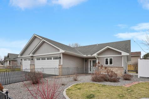 1076 244th Avenue NE East Bethel MN 55005