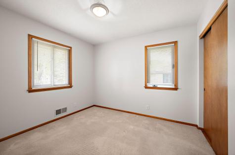 8101 47th Avenue N New Hope MN 55428