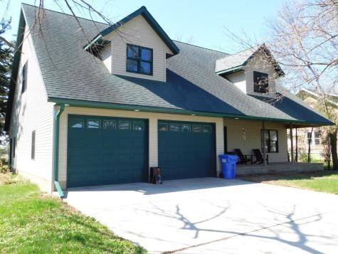 79 1st Avenue S Wood Lake MN 56297