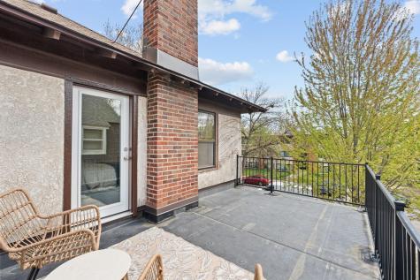 3136 Dupont Avenue S Minneapolis MN 55408
