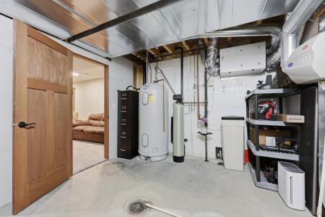 815 E Scharf Avenue Vergas MN 56587