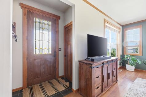 815 E Scharf Avenue Vergas MN 56587