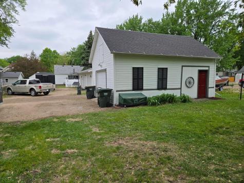 336 Erie Street SE Hutchinson MN 55350