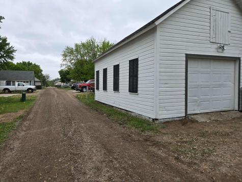336 Erie Street SE Hutchinson MN 55350