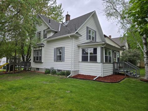 336 Erie Street SE Hutchinson MN 55350