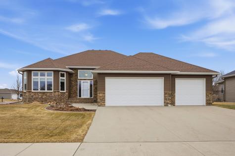 4195 Furnberg Place S Fargo ND 58104