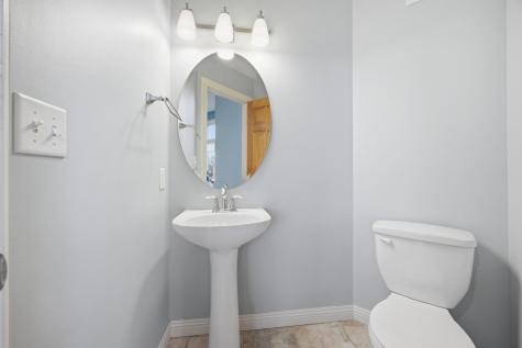 4195 Furnberg Place S Fargo ND 58104