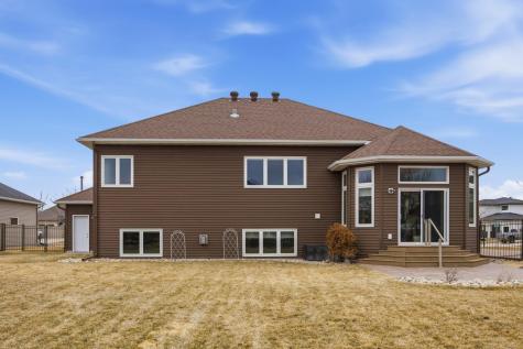 4195 Furnberg Place S Fargo ND 58104