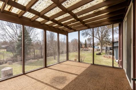 6401 Shingle Creek Drive Brooklyn Park MN 55445