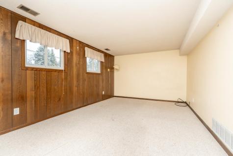 6401 Shingle Creek Drive Brooklyn Park MN 55445