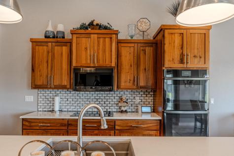 5594 43rd Street S Fargo ND 58104