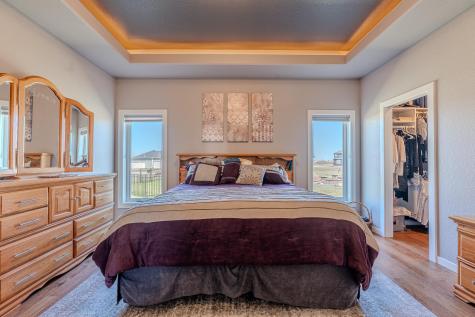 5594 43rd Street S Fargo ND 58104