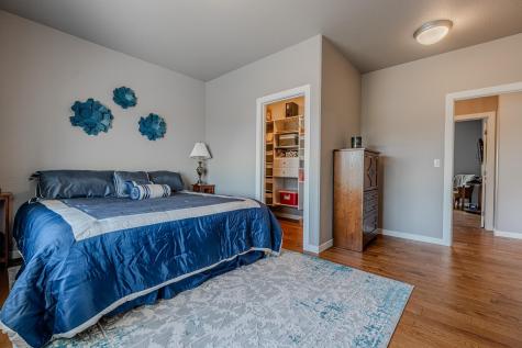 5594 43rd Street S Fargo ND 58104