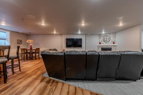 5594 43rd Street S Fargo ND 58104
