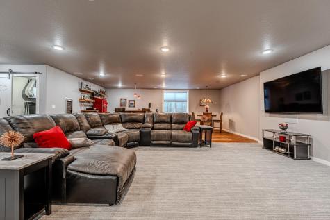 5594 43rd Street S Fargo ND 58104