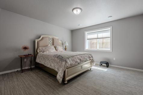 5594 43rd Street S Fargo ND 58104