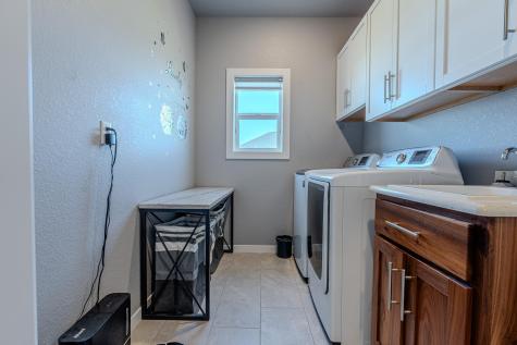 5594 43rd Street S Fargo ND 58104