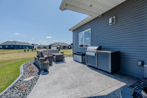 5594 43rd Street S Fargo ND 58104