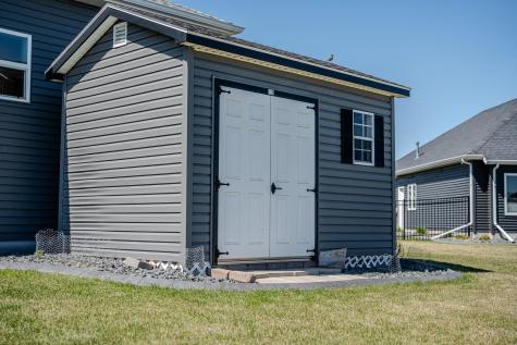 5594 43rd Street S Fargo ND 58104