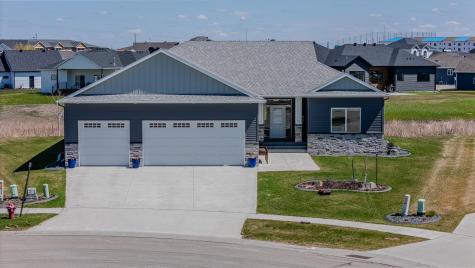 5594 43rd Street S Fargo ND 58104