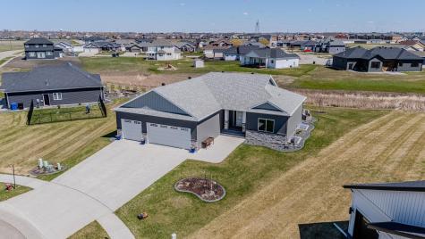 5594 43rd Street S Fargo ND 58104