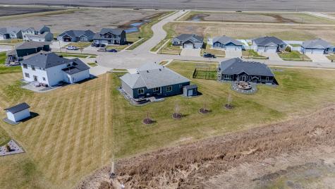 5594 43rd Street S Fargo ND 58104