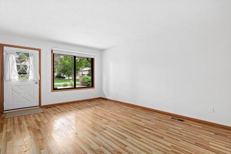 5961 Dellwood Avenue Shoreview MN 55126