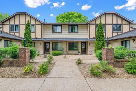 5961 Dellwood Avenue Shoreview MN 55126