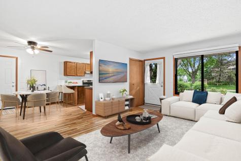 5961 Dellwood Avenue Shoreview MN 55126