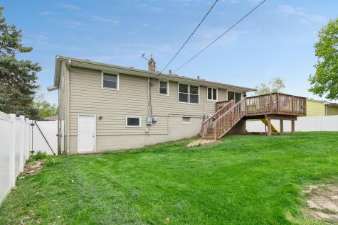 631 Greenway Avenue N Oakdale MN 55128