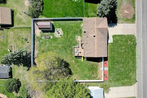 631 Greenway Avenue N Oakdale MN 55128