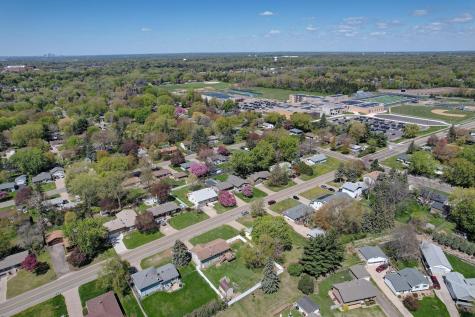 631 Greenway Avenue N Oakdale MN 55128