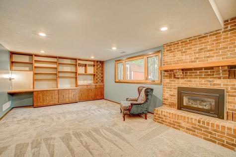 9721 Austin Street NE Blaine MN 55014