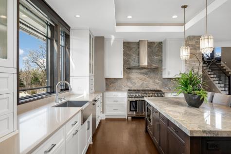 3776 Woodland Cove Parkway Excelsior MN 55331