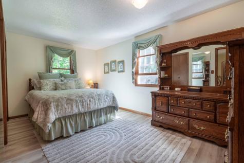 1205 W Alcott Avenue Fergus Falls MN 56537